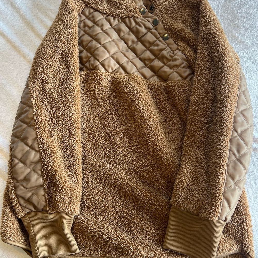 Cozy Brown Sherpa Pullover with Quilted Accents